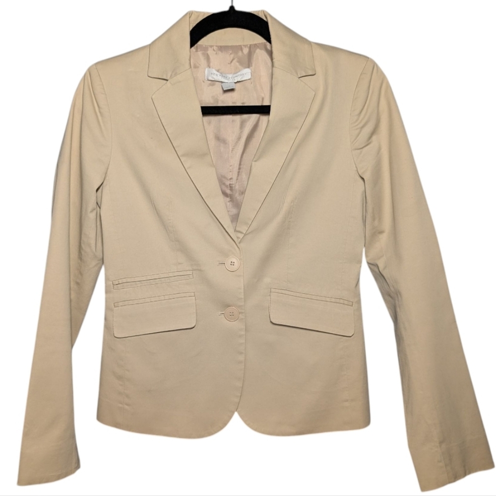 New York & Company Stretch Women's Beige Blazer Jacket
